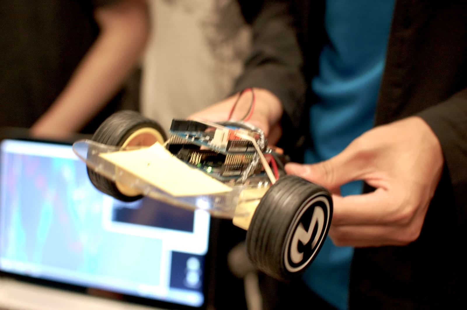 calhacks-mulesoft-car